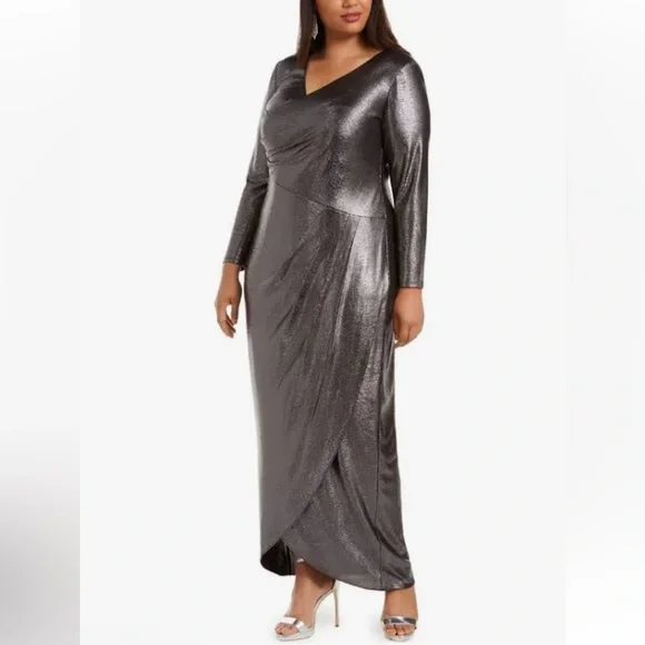 Adrianna Papell NWT Plus Size Metallic Jersey Gown Black/Gunmetal Size 22W